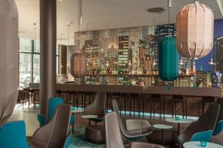 Motel One Düsseldorf Hauptbahnhof - Düsseldorf - 4