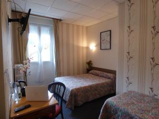 Hôtel Saint Jean - Vals-les-Bains - 8