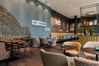 Motel One Köln-Altstadt - Köln - 2