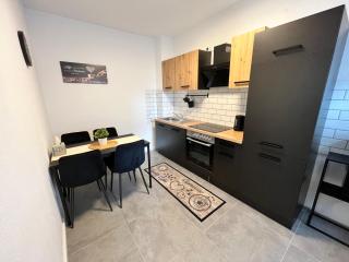 Appartment Florida Nähe Düsseldorf, Messe, HBF, City, WIFI, HELIOS Hospital - Krefeld - 3
