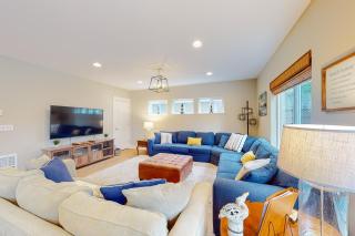 Pine Beach Family Retreat - Rockaway Beach - 7