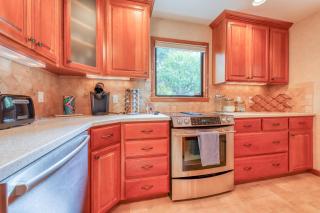 The Tides Retreat - Gig Harbor - 5