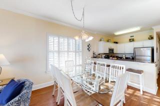 Island Royale Penthouse 106 - 7