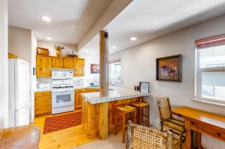 Sun Bird Getaway at River Run - Ketchum - 6