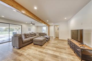 Riverfront Oasis - Liberty Hill - 5
