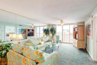 Pelican Beach Resort 1717 - Destin - 0