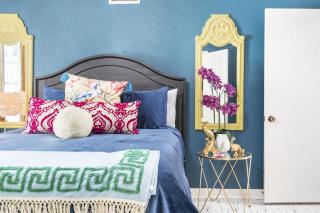 Pink Shutter House - Conroe - 4