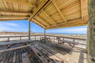 Beach Colony Resort West 1E - 3