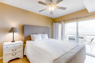 Emerald Isle 0204 - Pensacola Beach - 1