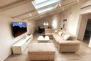 Apartment Vacation Rental Near Pula - Loborika - 1