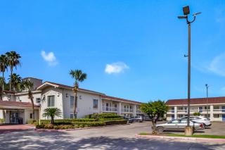 Motel 6-Baytown, TX - Garth Rd - 4