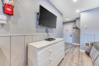 Sea Treasures Inn #103 & #104 - Rockaway Beach - 1