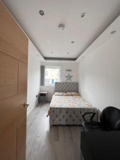 City town Apartment Swansea - 2 bedroom includes Free Parking - Swansea - 9