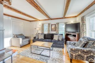 Harvest House & Carriage - 7