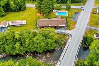 Riverbank Connecting Motel Rooms 4 & 6 - Lincoln - 4