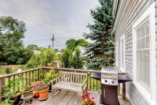 Full of Light Cottage - Rockland - 2