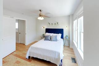 Watkins Park Getaway A & B - Nashville - 3