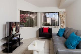 Palm Valley Country Club, Pickleball, Tennis, Gym, Clubhouse, Swimming Pools, Lux, Spac 2 Bdrms Den 2 Ba - Palm Desert - 2