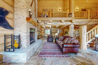 Lakeside Lodge - Donnelly - 5