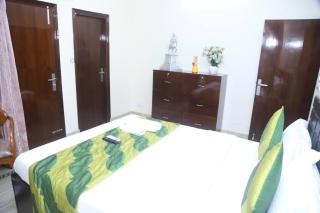 Fortune Home Service Apartment 3Bhk,B-57 Sarita Vihar - New Delhi - 4