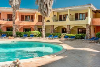 ISA-apartments with air conditioning and outdoor private space in residence with swimming-pool in Palau, only 150 meters from the sea - Palau - 8