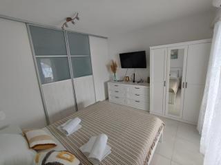 Apartments Marecic - Karlobag - 9