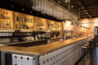 Equitana Hotel Resort - 4