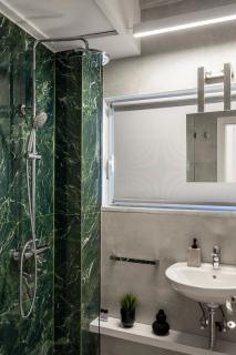 Luxury Studio Apartment next to the Acropolis - Athens - 9