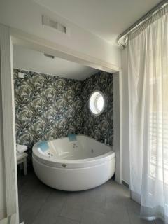 Hotel Tasso Suites & Spa - Sorrento - 8