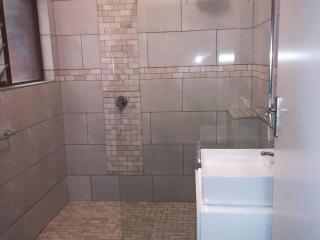 Flamboyant Apartments - St Lucia - 6