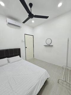 E'dayah Homestay Taman Ria Sungai Petani - Sungai Petani - 4