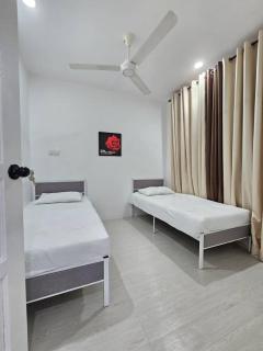 E'dayah Homestay Taman Ria Sungai Petani - Sungai Petani - 3