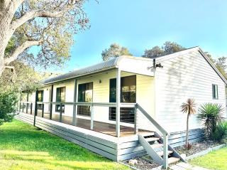 Bliss in Venus Bay - Welcome to 2025! - Venus Bay - 0