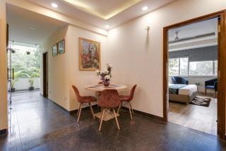 MOYDOM Private Ensuite with Shared Balcony & Kitchen - 9