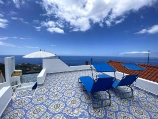 Casa Santorini - Ribeira Brava - 1