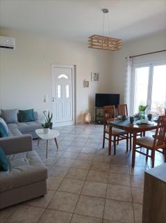 Seaview Apartment - Analipsi - 3