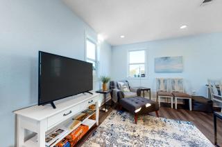 Oasis by the Bay-Upstairs Unit - 7