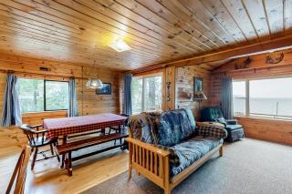 Lakefront Cabin and Cottages - Greenville - 0
