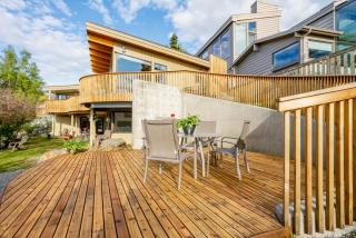 Downtown Contemporary Coastal Oasis - Anchorage - 8