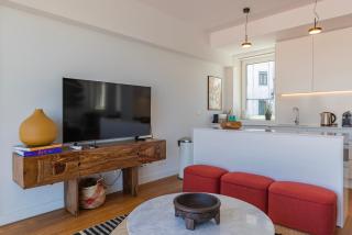 Design 3BDR Duplex W/Balcony by LovelyStay - Lissabon - 9
