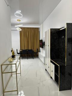 Studio303 by Allegio: Mamaia's Seaside Luxury near finest Clubs & Beaches - Mamaia - 8