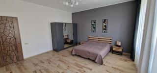 Lovely 2-bedroom apartment near North Avenue in Yerevan - Yerevan - 4