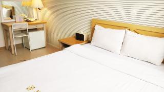 Golden Park Hotel - Jeju - 7