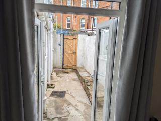 SS - 2 Bedroom Apartments - GF & LOFT - Weymouth - 1
