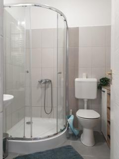 Chill House Apartman Eger - Eger - 4