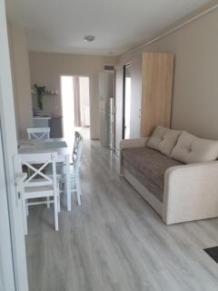 Chill House Apartman Eger - Eger - 9