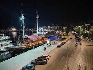 PORT on riva with parking and sea view - 8