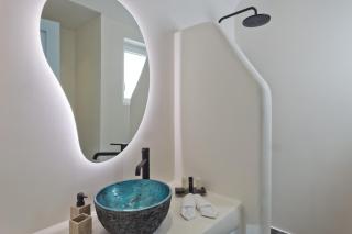Enilion Luxury Suites - Kyra Panagia - 5