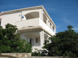 Apartments Vera - Pag - 8