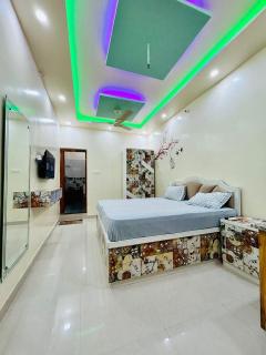 Smart Stays - Gorakhpur - 1